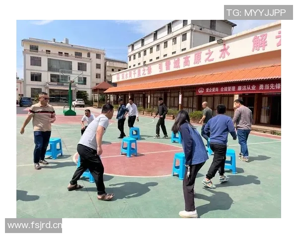 中国体操男团复苏步伐加快集训画面曝光彰显团队凝聚力与新希望